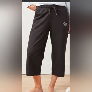 NWT Printfresh Downtime Cropped Sweatpants, In Black, Size Small.